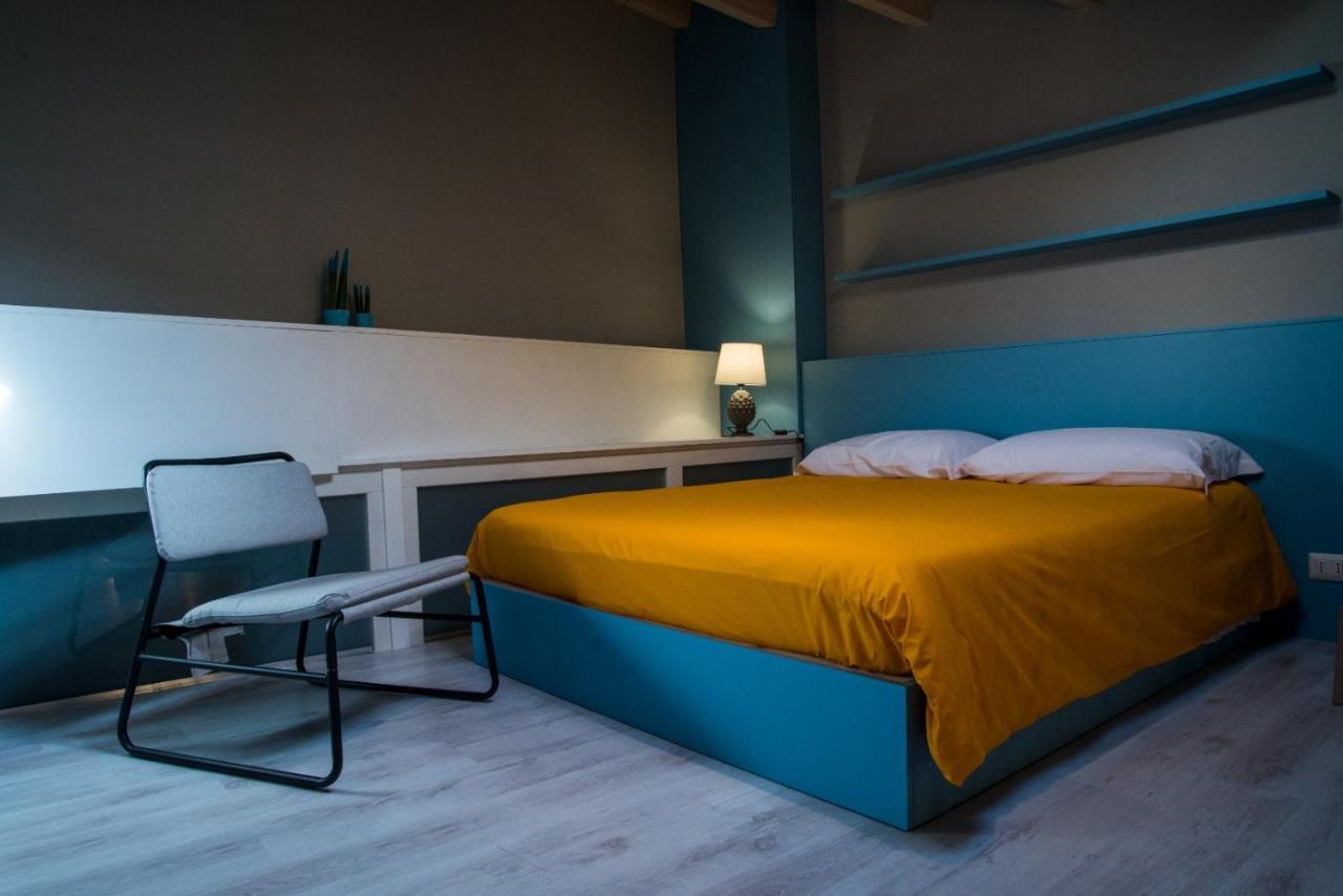 Il Piccolo Loft Holiday Home بالاتسولو أكريدي المظهر الخارجي الصورة